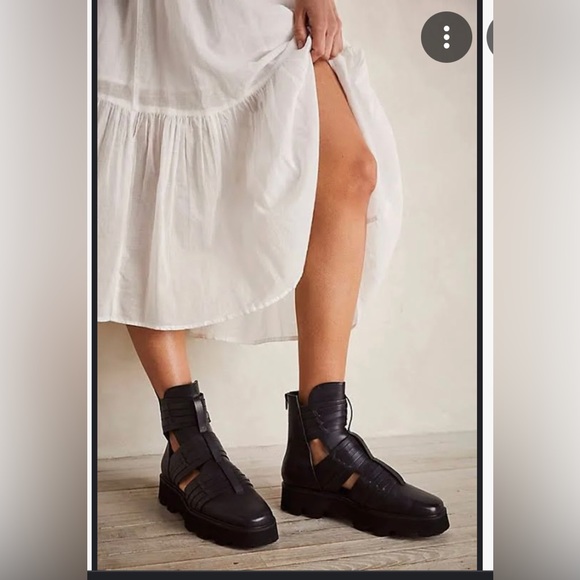 NWT Free people Hydra Huarache Lug Boots in black - Picture 5 of 5